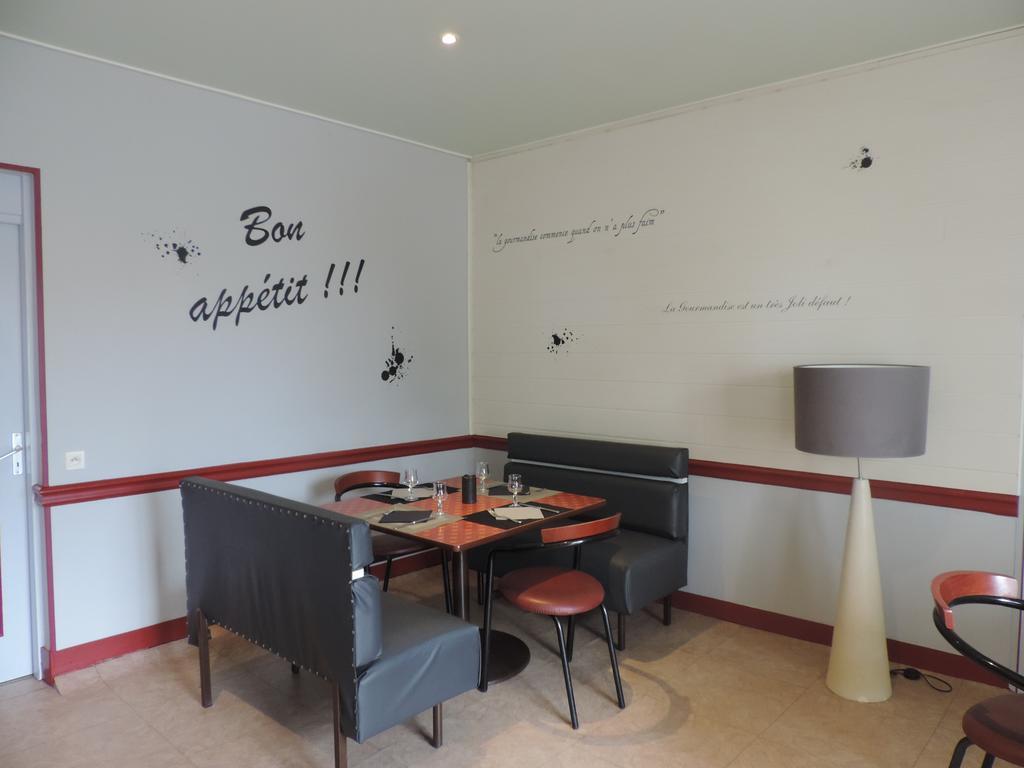 Hotel Restaurant Le Chalet Guemene-Penfao Ngoại thất bức ảnh